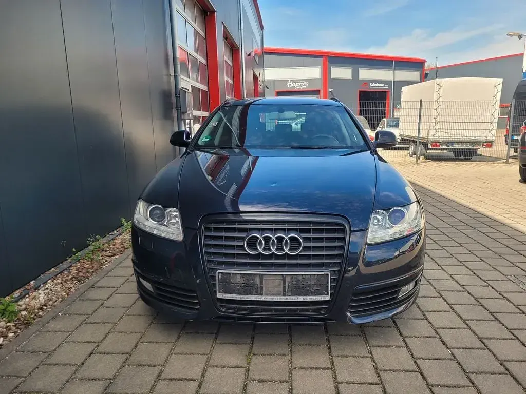 Second-hand Audi A6 Sport 170 CP (125 kW) 2011 Albastru Break