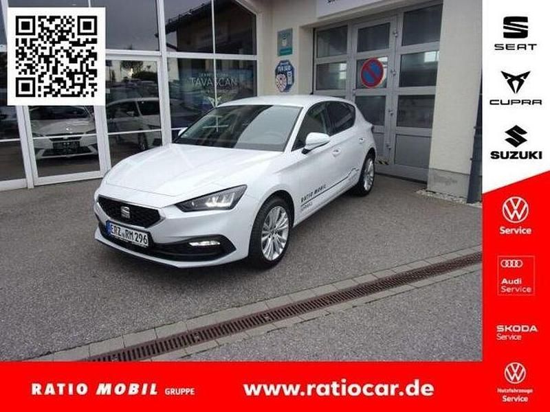 Glacial/nevada weiss metallic Gebraucht 2024 Seat Leon Style Limousine | 29.970 € (Fairer Preis) - Bild 1/4