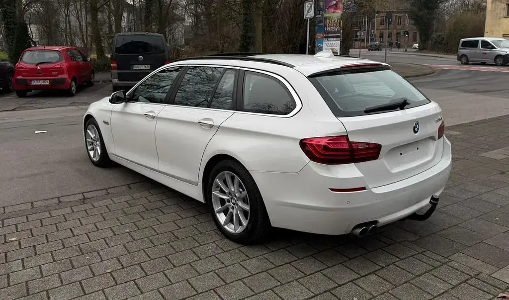 Usata BMW 525 218 CV (160 kW) 2013 Bianco Station wagon