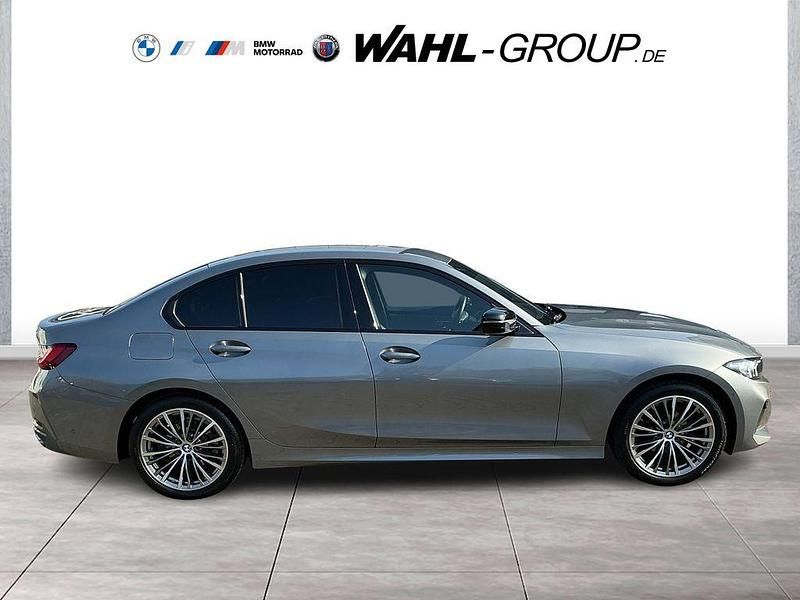 Gebraucht BMW 320 Shadowline 184 PS (135 kW) 2024 Grau Limousine