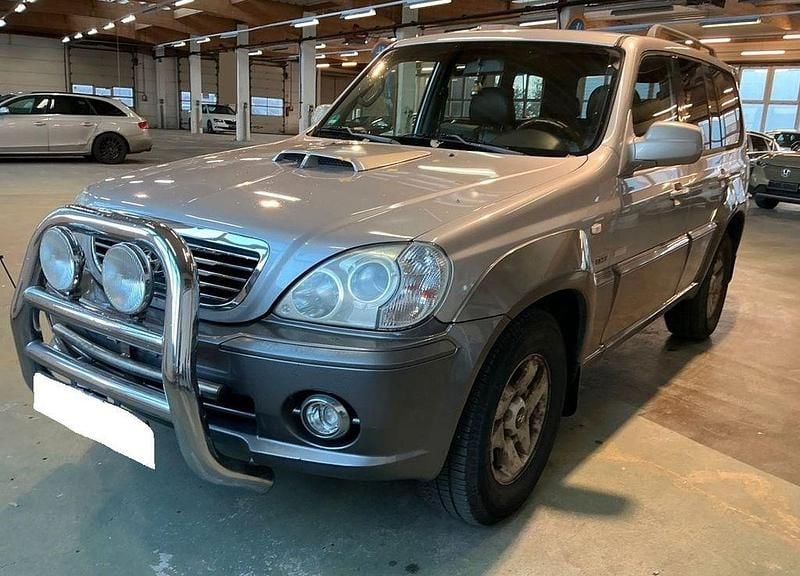 Grau Gebraucht 2005 Hyundai Terracan SUV | 5.999 € (Guter Preis) - Bild 1/4