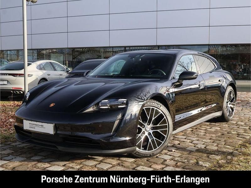Tiefschwarzmetallic Gebraucht 2022 Porsche Taycan Sport Turismo Limousine | 64.990 € (Superpreis) - Bild 1/4