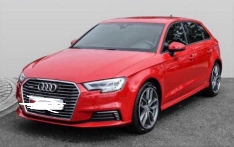 Rot Gebraucht 2020 Audi A3 Sportback e-tron S-Line Kleinwagen | 15.900 € (Superpreis) - Bild 1/4