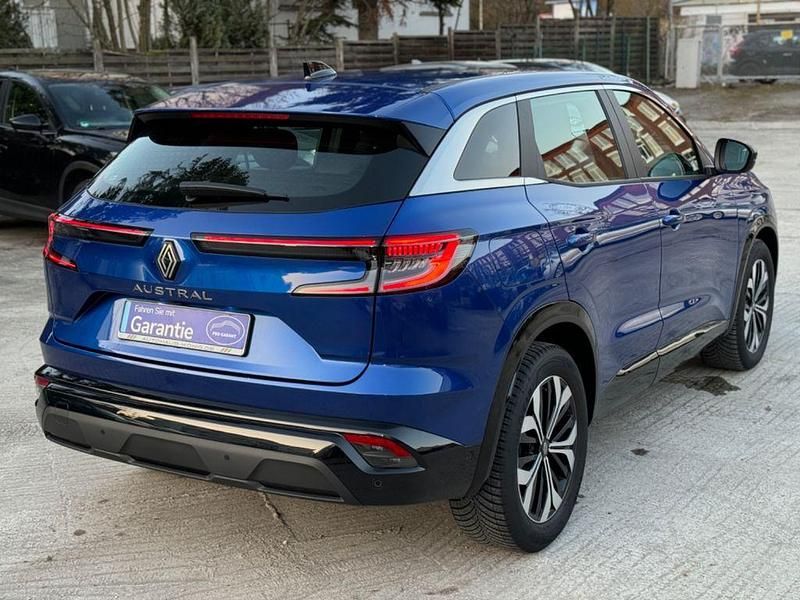 Gebraucht Renault Austral Equilibre 140 PS (102 kW) 2023 Blau SUV