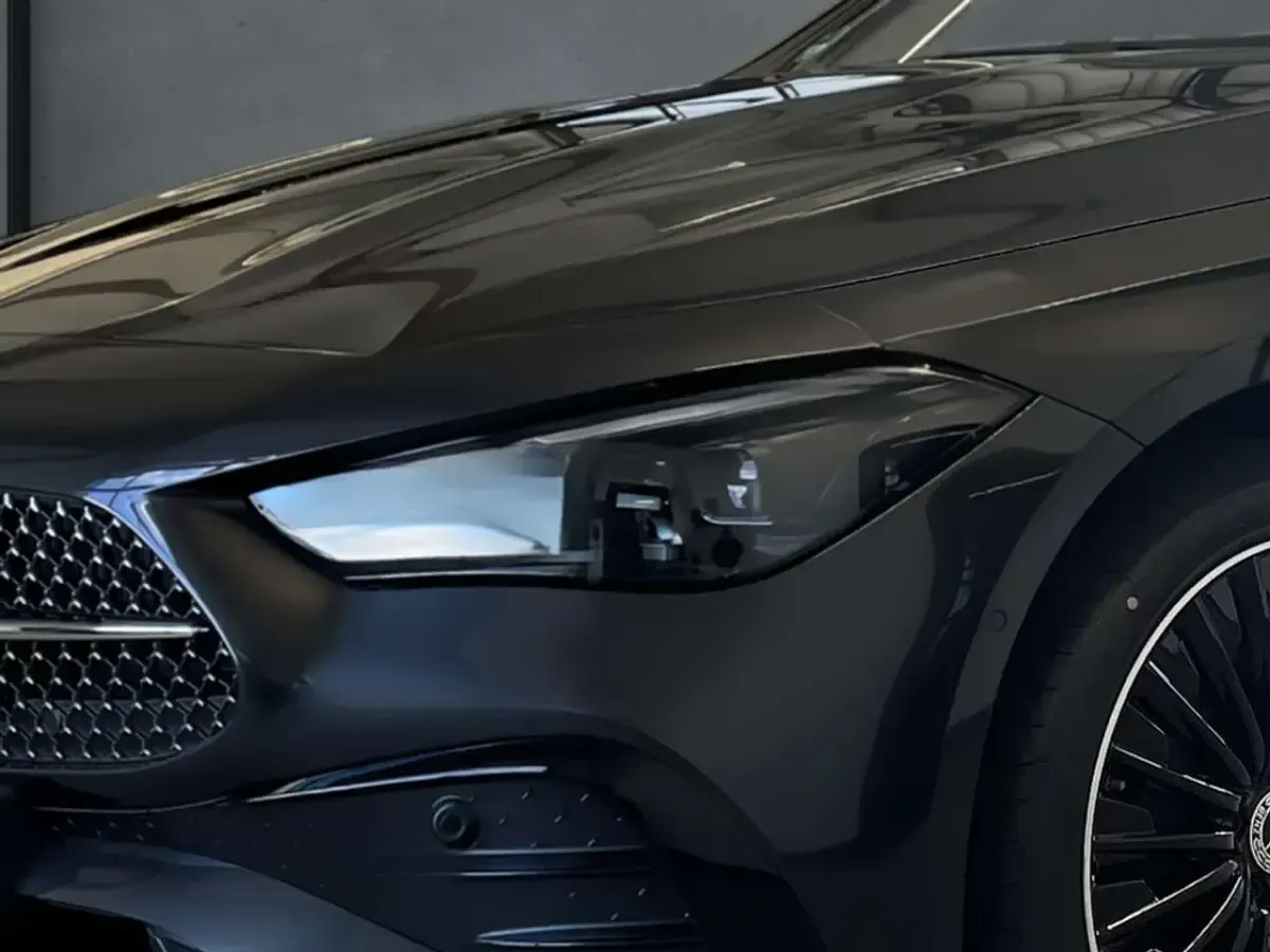 Gebraucht Mercedes CLE300 AMG 313 PS (230 kW) 2026 Grau Coupé