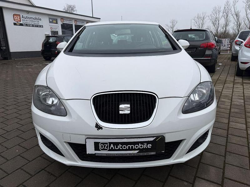 Gebraucht Seat Leon Reference 86 PS (63 kW) 2010 Weiß Limousine