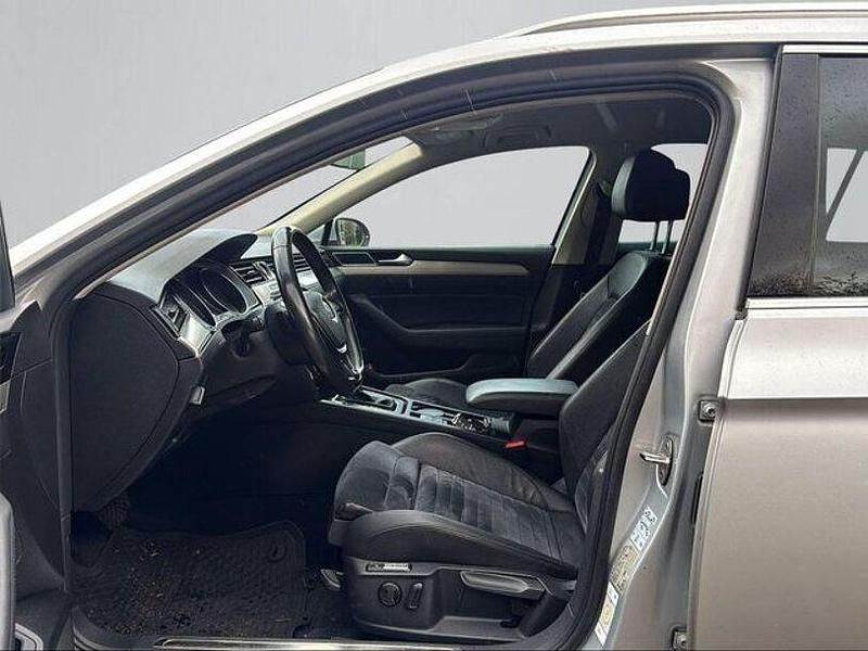 Gebraucht VW Passat Highline 190 PS (139 kW) 2018 Silber Kombi