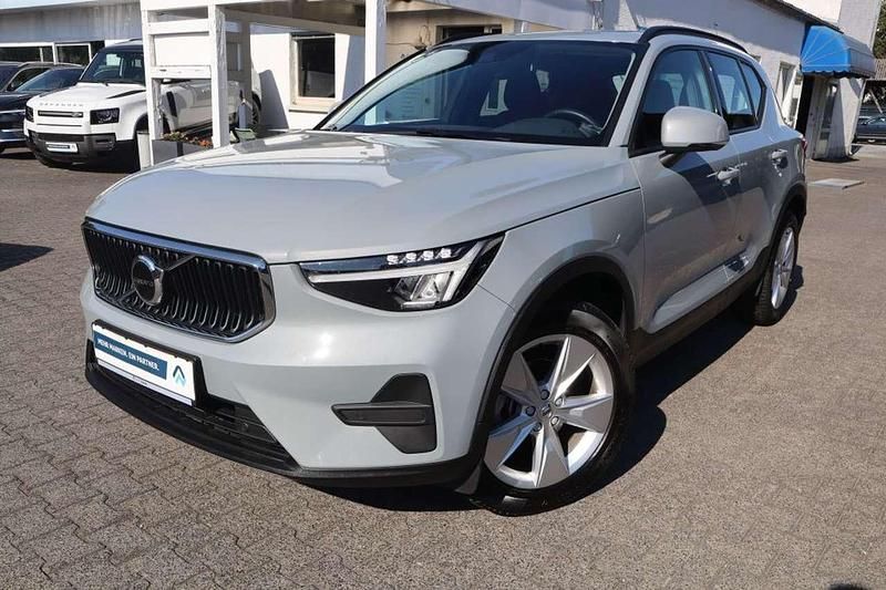 Vapour grey Gebraucht 2023 Volvo XC40 SUV | 24.970 € (Guter Preis) - Bild 1/2