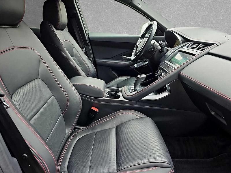 Gebraucht Jaguar E-Pace Chequered Flag 181 PS (133 kW) 2020 Weiss SUV