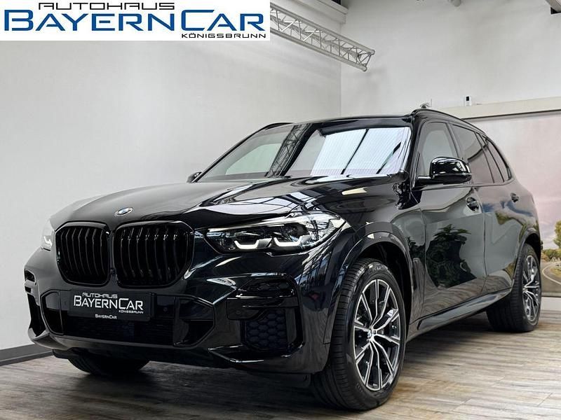 (0475) saphirschwarz metallic Neu 2025 BMW X5 Comfort Edition SUV | 299.900 € - Bild 1/4