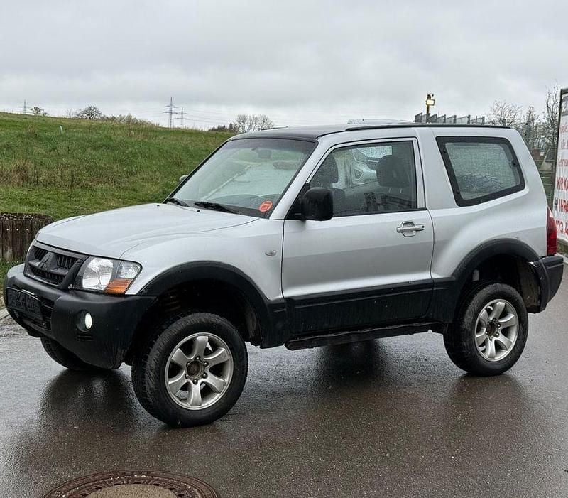 Gebraucht Mitsubishi Pajero 160 PS (117 kW) 2003 Silber SUV