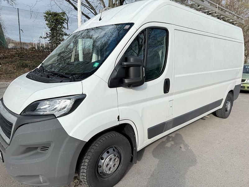 Gebraucht Peugeot Boxer 130 PS (95 kW) 2017 Weiß Van