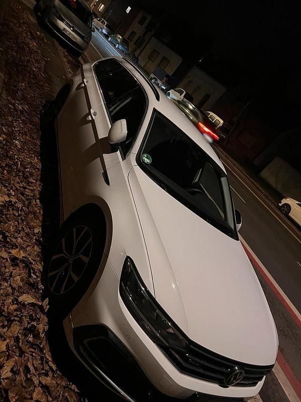 Gebraucht VW Passat GTE 218 PS (160 kW) 2021 Weiß Kombi