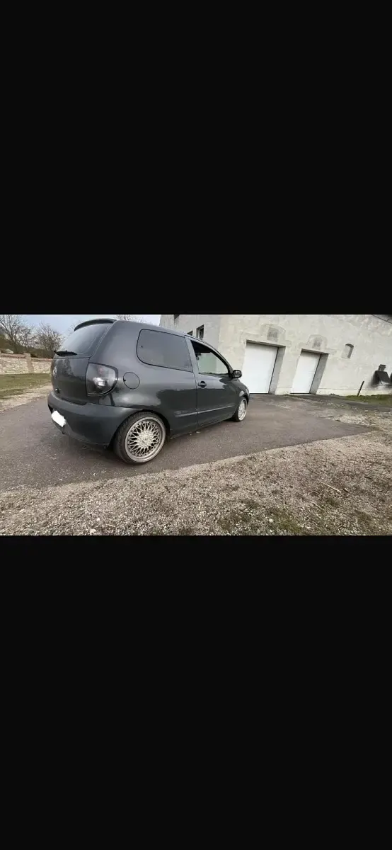Gebraucht VW Fox 54 PS (39 kW) 2006 Schwarz Kleinwagen