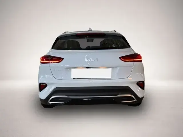 Gebraucht Kia XCeed Vision 101 PS (74 kW) 2025 Weiß SUV