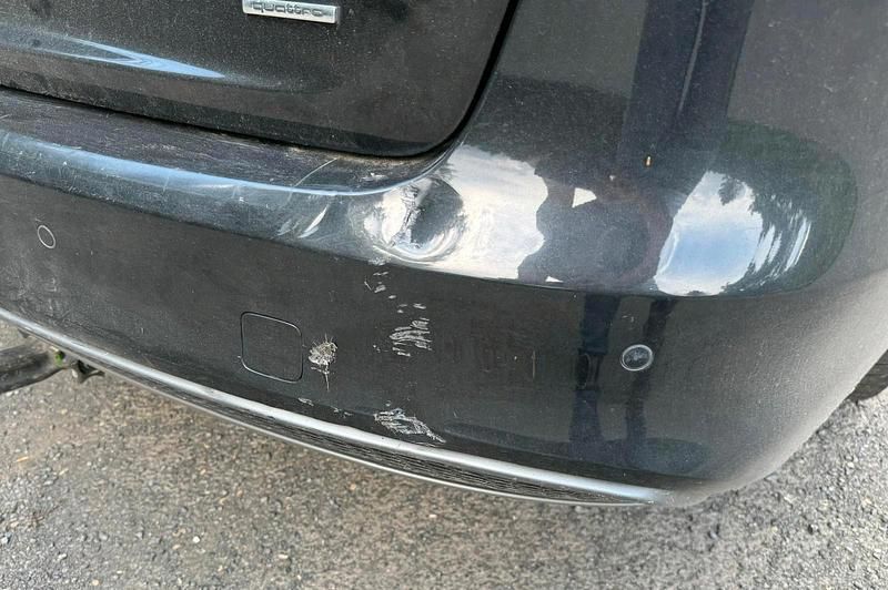 Gebraucht Audi A4 177 PS (130 kW) 2013 Schwarz Kombi