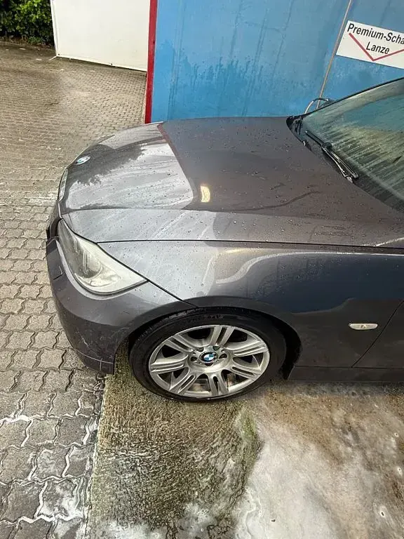 Gebraucht BMW 325 218 PS (160 kW) 2005 Grau Limousine