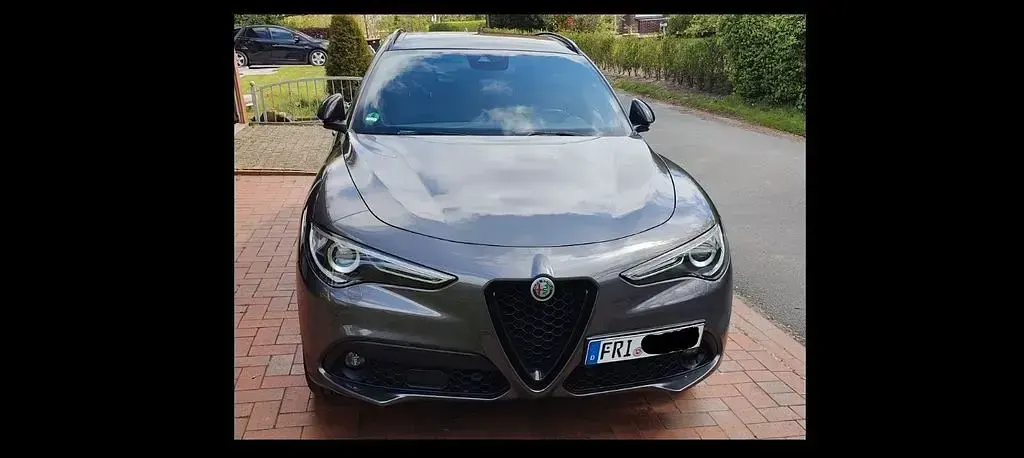 Gebraucht Alfa Romeo Stelvio Veloce 209 PS (153 kW) 2020 Grau SUV