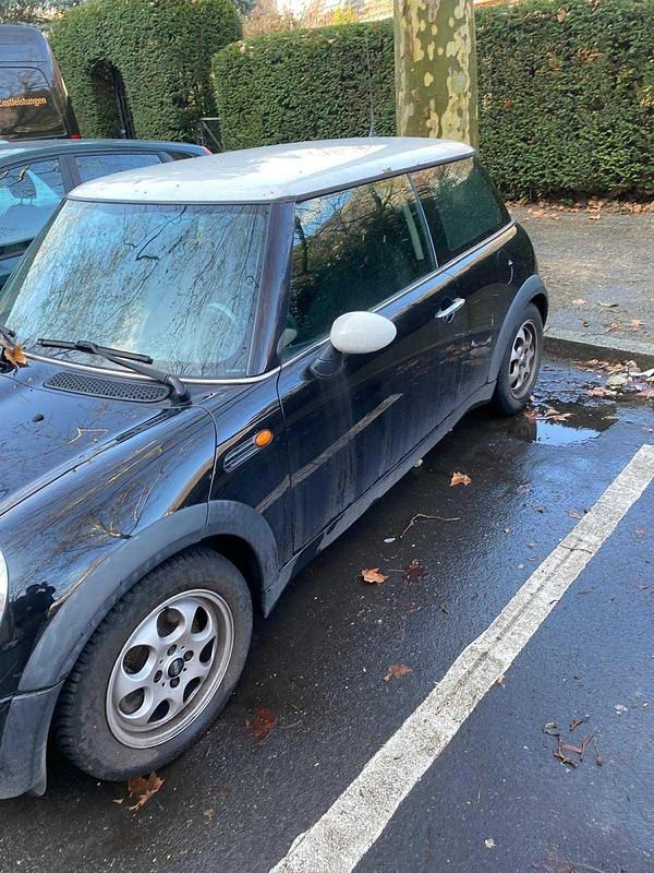 Gebraucht Mini Cooper 116 PS (85 kW) 2004 Schwarz Kleinwagen