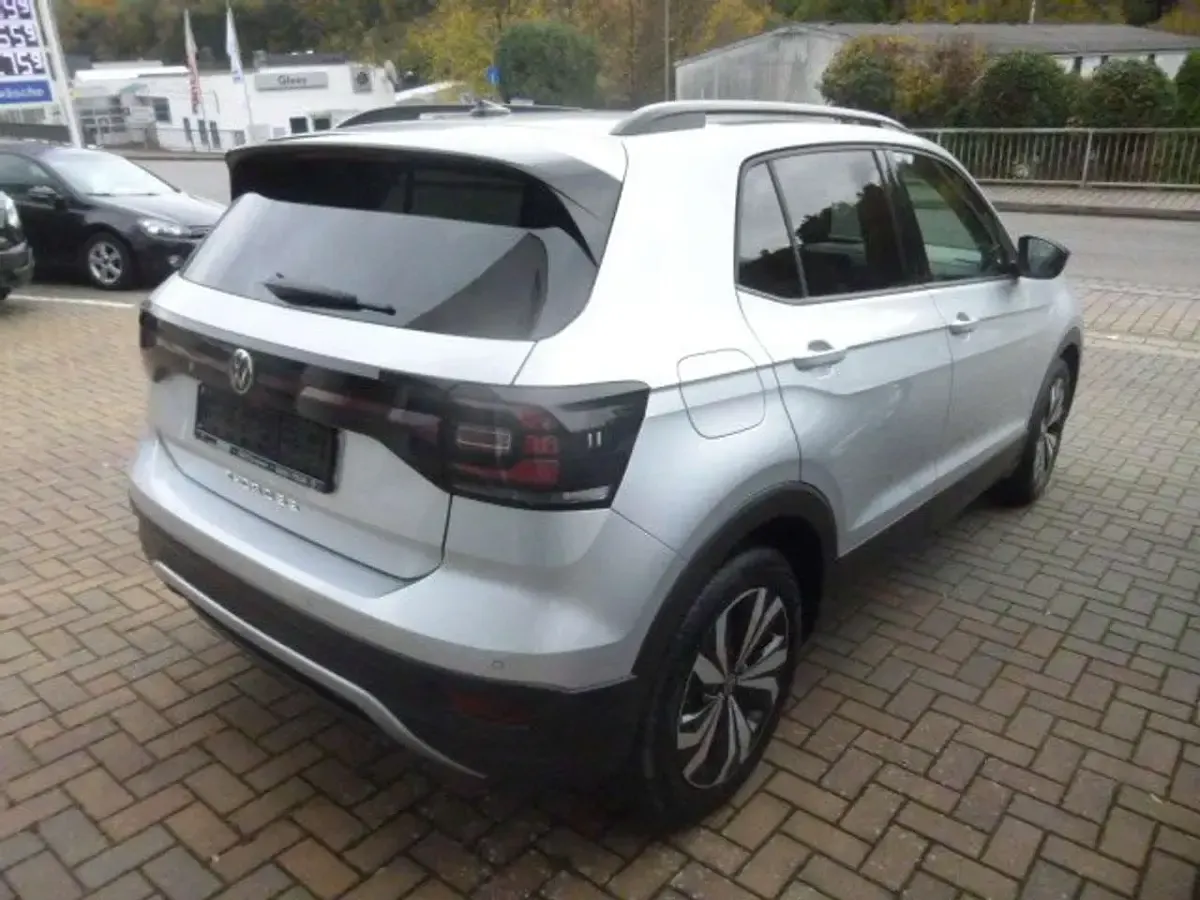 Gebraucht VW T-Cross Life 95 PS (69 kW) 2021 Reflexsilber metallic SUV