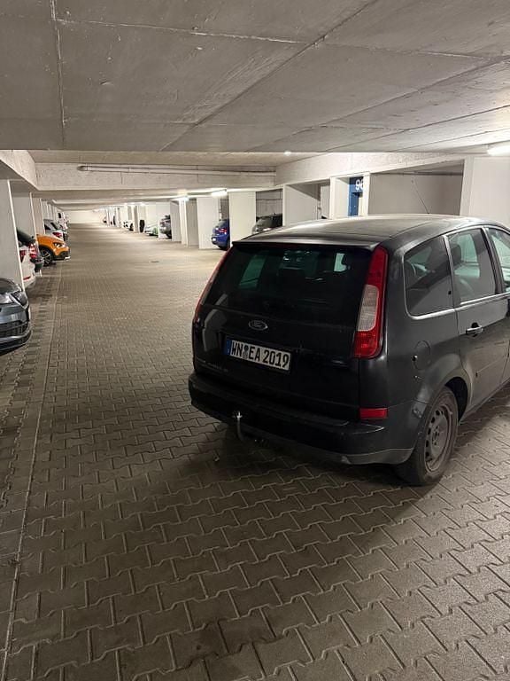 Używany Ford C-MAX Ghia 120 KM (88 kW) 2004 Czarny Minivan