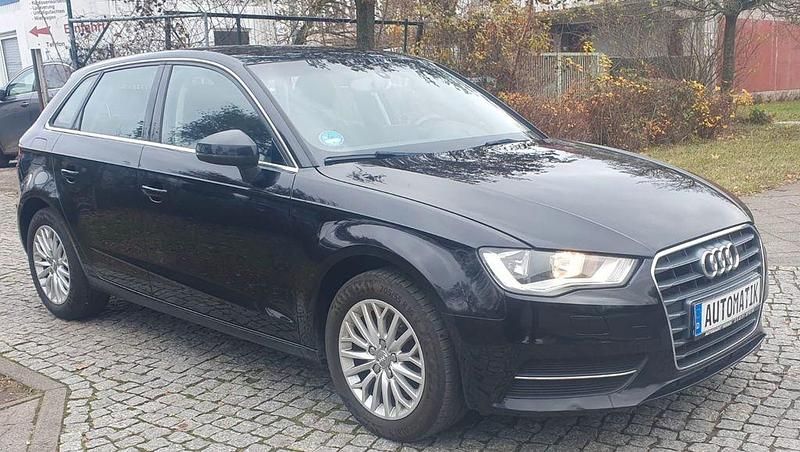 Gebraucht Audi A3 Ambiente 179 PS (131 kW) 2014 Schwarz Limousine