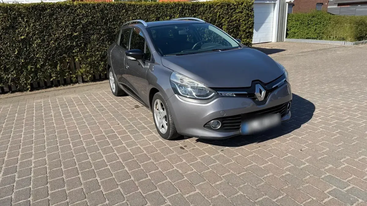 Gebraucht Renault Clio IV Life 75 PS (55 kW) 2016 Silber Kleinwagen