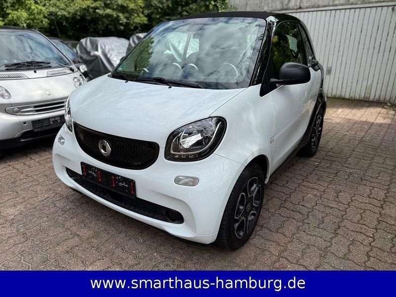 Weiß Gebraucht 2019 Smart ForTwo Electric Drive Coupé | 8.500 € (Etwas zu teuer) - Bild 1/4