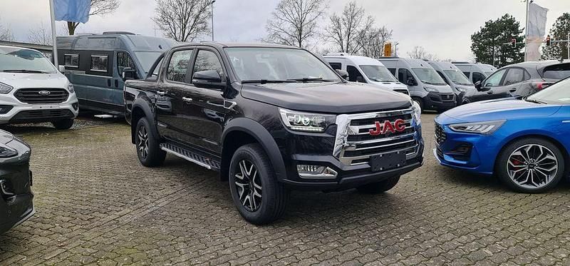 Schwarz Neu 2025 JAC JS8 SUV | 30.590 € - Bild 1/4