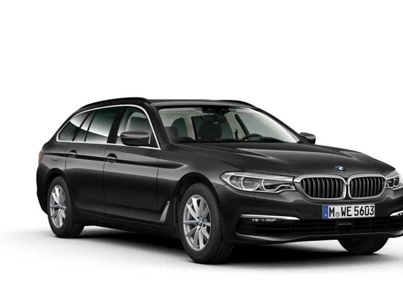 Gebraucht BMW 520 Performance 190 PS (139 kW) 2019 Sophistograu (grau) Kombi