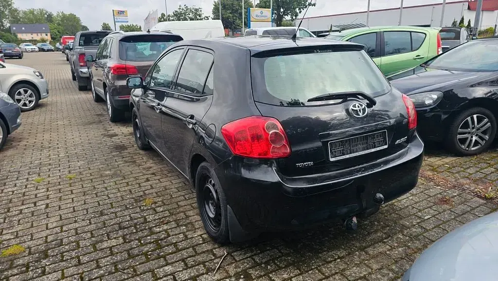 Gebraucht Toyota Auris Sol 124 PS (91 kW) 2007 Schwarz Kleinwagen
