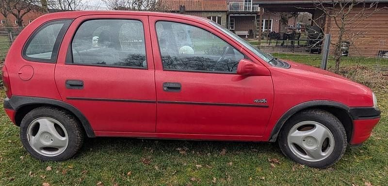 Gebraucht Opel Corsa 45 PS (33 kW) 1997 Rot Kleinwagen