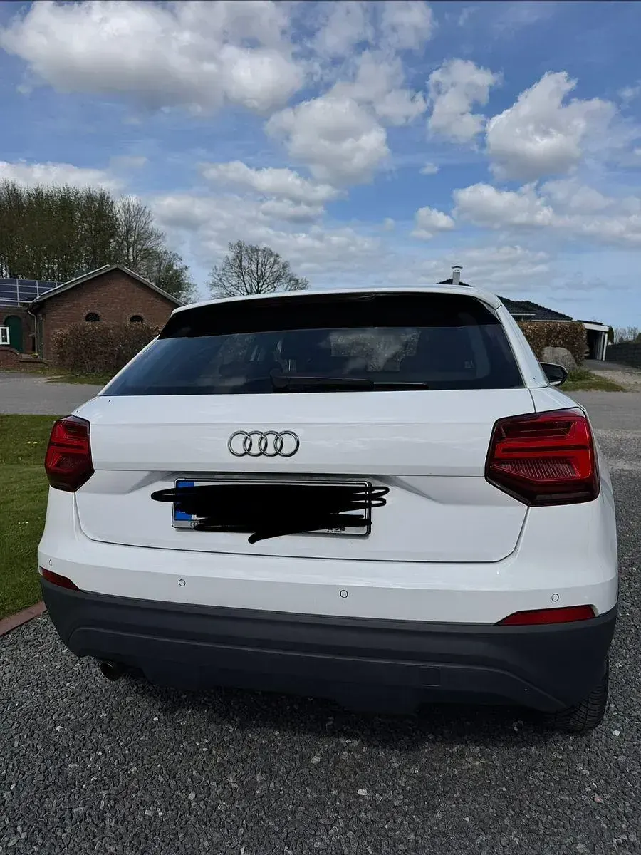 Usata Audi Q2 116 CV (85 kW) 2017 Bianco SUV