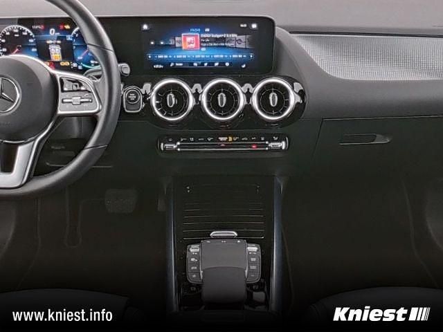 Gebraucht Mercedes B250e Progressive 218 PS (160 kW) 2022 Polarweiss  unilack Van / Kleinbus