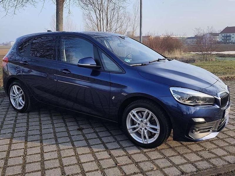 Gebraucht BMW 225 Advantage 136 PS (100 kW) 2018 Blau Kombi