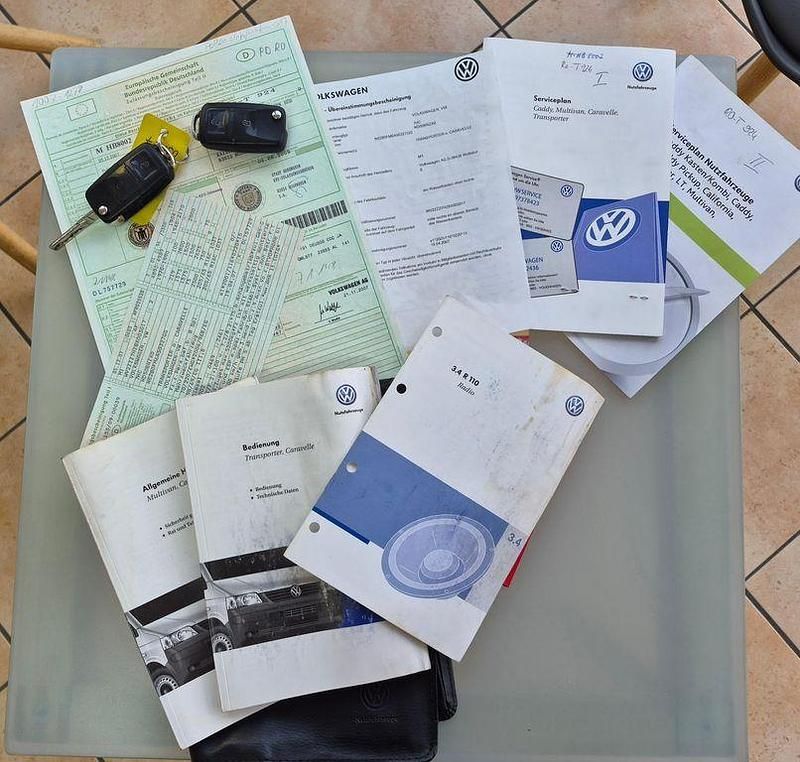 Gebraucht VW Transporter 131 PS (96 kW) 2007 Grau Van