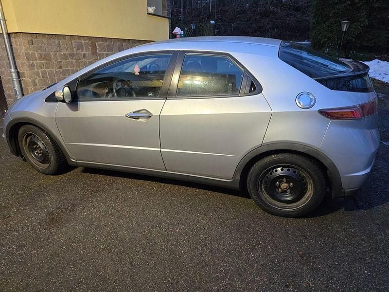 Silber Gebraucht 2006 Honda Civic LS Limousine | 2.000 € (Guter Preis) - Bild 1/4