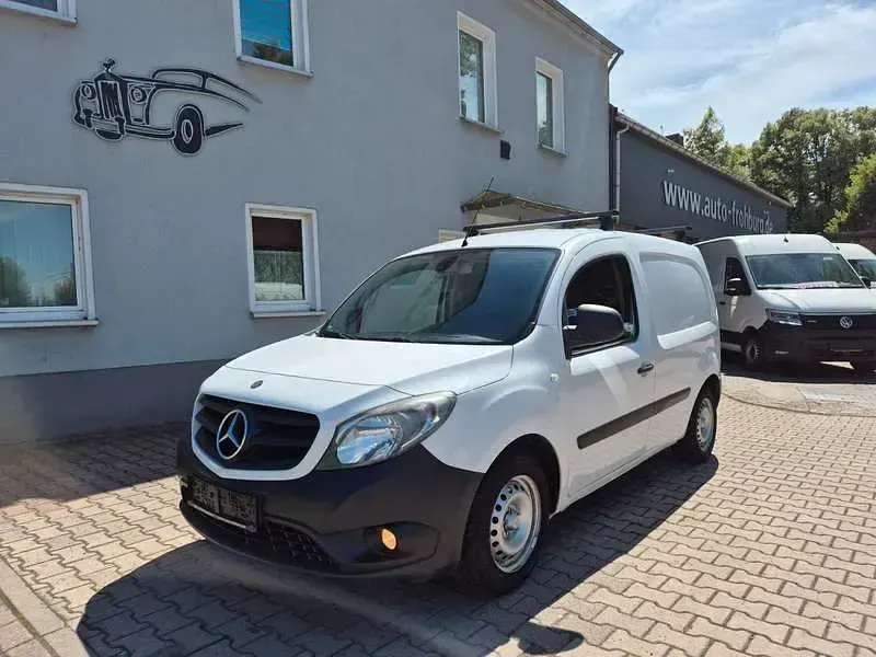 Gebraucht Mercedes Citan 108 75 PS (55 kW) 2015 Weiß Van / Kleinbus