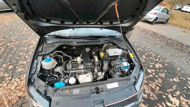 Gebraucht VW Polo R 105 PS (77 kW) 2012 Grau Kleinwagen