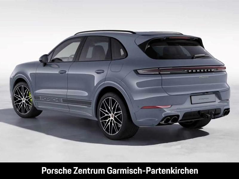 Gebraucht Porsche Cayenne 470 PS (345 kW) 2024 Grau SUV