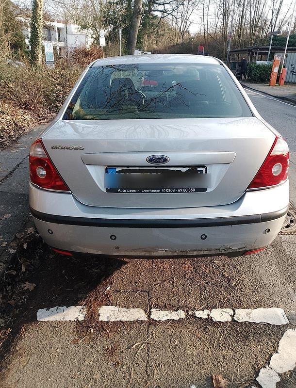 Silber Gebraucht 2006 Ford Mondeo Limousine | 1.590 € (Fairer Preis) - Bild 1/4