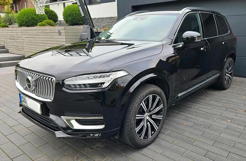 Schwarz Gebraucht 2020 Volvo XC90 Inscription SUV | 41.600 € (Fairer Preis) - Bild 1/4