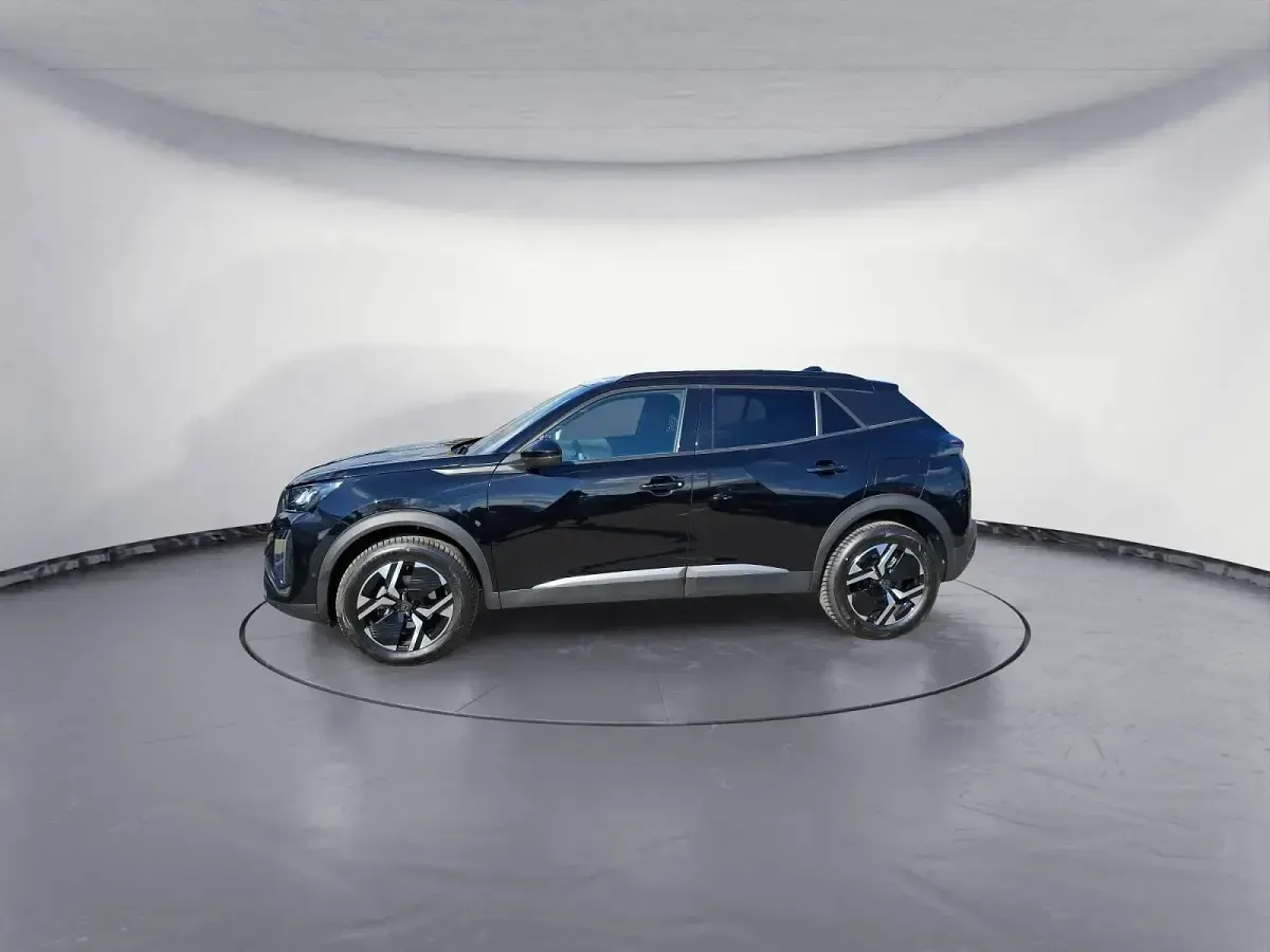 Gebraucht Peugeot 2008 Allure 131 PS (96 kW) 2024 SUV