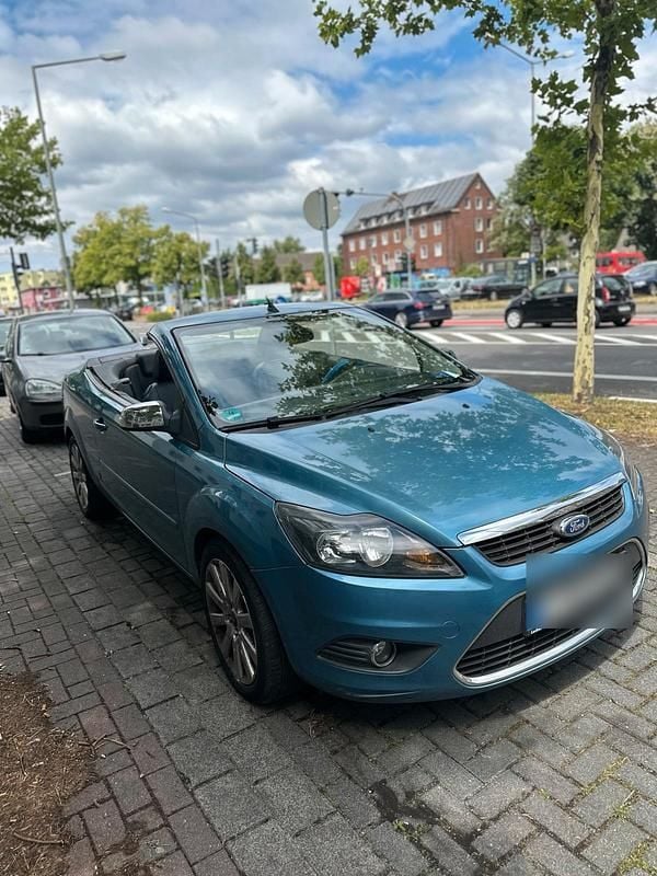 Blau Gebraucht 2008 Ford Focus Cabriolet Titanium Cabrio | 2.900 € (Guter Preis) - Bild 1/4