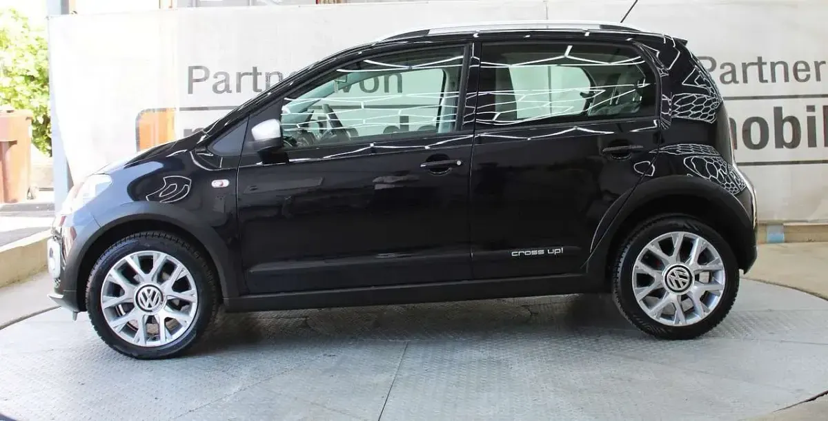 Gebraucht VW up! 75 PS (55 kW) 2013 Schwarz Kleinwagen