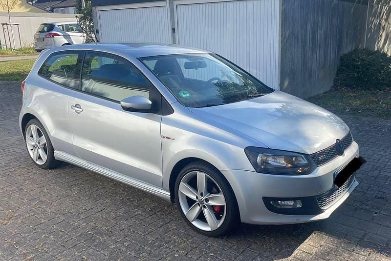 Silber Gebraucht 2010 VW Polo GTI Kleinwagen | 4.500 € (Fairer Preis) - Bild 1/4