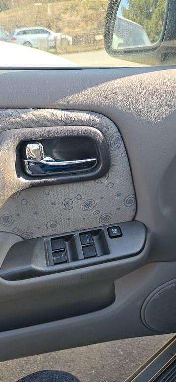 Gebraucht Nissan Primera Comfort 140 PS (102 kW) 2000 Silber Kombi