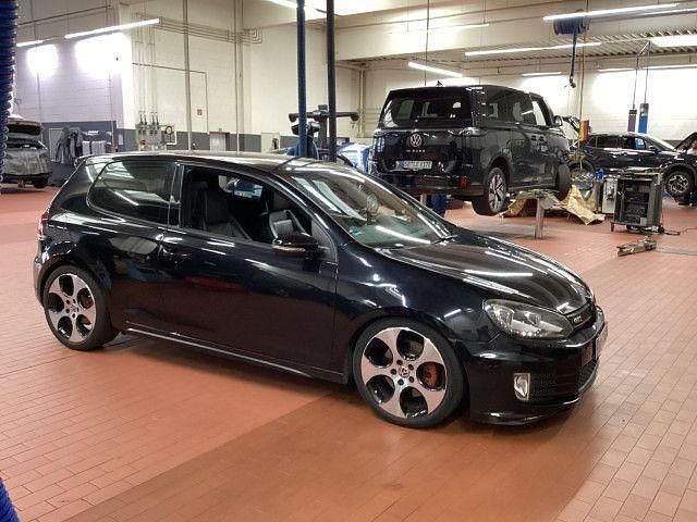Schwarz Gebraucht 2011 VW Golf VI GTI Limousine | 9.800 € (Fairer Preis) - Bild 1/3