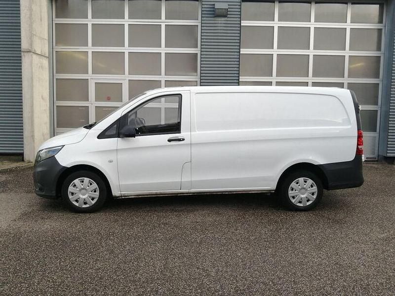 Gebraucht Mercedes Vito 102 PS (75 kW) 2020 Weiss Van