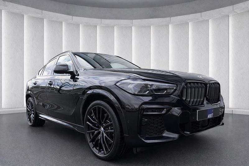 Gebraucht BMW X6 Performance 286 PS (210 kW) 2023 Black sapphire metallic SUV